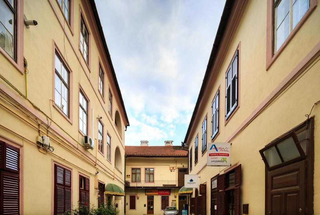Central Square Studios Sibiu Exterior photo